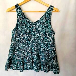 NWOT Loft Petites Ladies Top Blouse V Neck Sleeveless Floral Print XSP